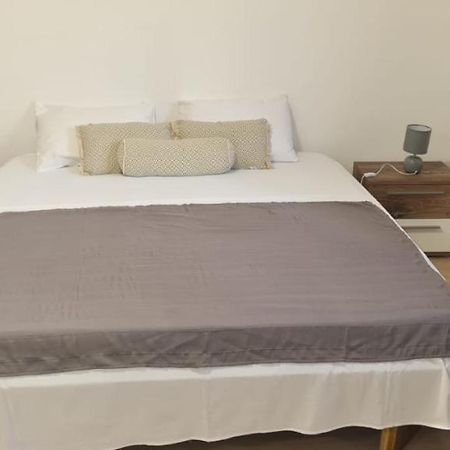 Paradies Caraibes IV Les Abymes Luaran gambar